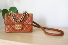 Load image into Gallery viewer, Authentic Chanel Retro Class Flap Bag
