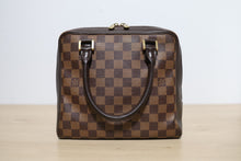 Load image into Gallery viewer, Authentic Louis Vuitton Damier Ebene Brera Bag
