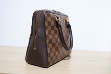 Load image into Gallery viewer, Authentic Louis Vuitton Damier Ebene Brera Bag
