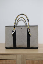 Load image into Gallery viewer, Hermes Toile Garden Party 36 Tote Bag
