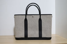 Load image into Gallery viewer, Hermes Toile Garden Party 36 Tote Bag
