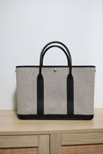 Load image into Gallery viewer, Hermes Toile Garden Party 36 Tote Bag
