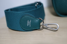 Load image into Gallery viewer, RARE TGM! Hermes Taurillon Clemence Evelyne TGM Malachite Crossbody Bag
