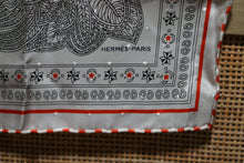 Load image into Gallery viewer, Brand New Hermes Carre 55 Le Jardin De La Maharani Garden Scarf Silk
