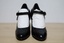 Load image into Gallery viewer, Chanel Black Leather Mary Jane Pumps Size 37.5
