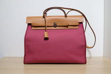 Load image into Gallery viewer, Hermes Toile Herbag Zip 39 Bag
