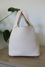 Load image into Gallery viewer, Hermes Picotin 18 Nata Clemence Tote Bag PHW
