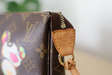 Load image into Gallery viewer, Authentic Louis Vuitton Limited Edition Takashi Murakami Panda Monogram Pochette Bag
