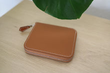 Load image into Gallery viewer, Hermes Epson Silk&#39;in Compact Wallet Gold SHW
