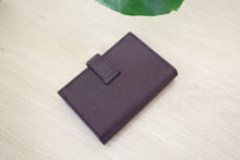 Load image into Gallery viewer, Brand New Hermes Bearn Card Holder Rouge Sellier Gold Hardware
