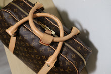 Load image into Gallery viewer, Newer Model Authentic Louis Vuitton Carryall Monogram Duffle Travel Weekend Bag
