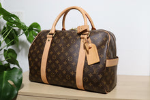 Load image into Gallery viewer, Newer Model Authentic Louis Vuitton Carryall Monogram Duffle Travel Weekend Bag
