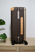 Load image into Gallery viewer, Authentic Louis Vuitton Monogram Horizon 55 Travel Rolling Luggage
