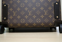 Load image into Gallery viewer, Authentic Louis Vuitton Monogram Horizon 55 Travel Rolling Luggage
