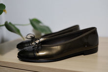 Load image into Gallery viewer, Chanel Ballerina Flat Sandals Patent Leather Green Bronze Brown Back Toe Sz 37
